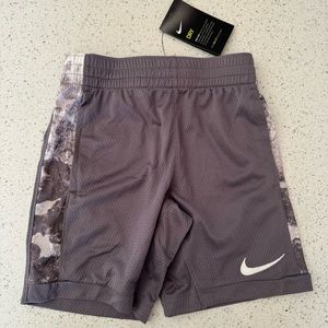 NWT Nike boys basketball shorts